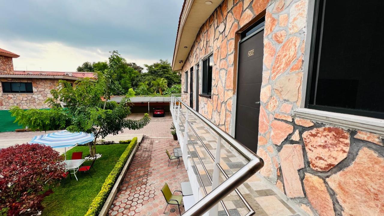 Pralaya Hotel Jiutepec